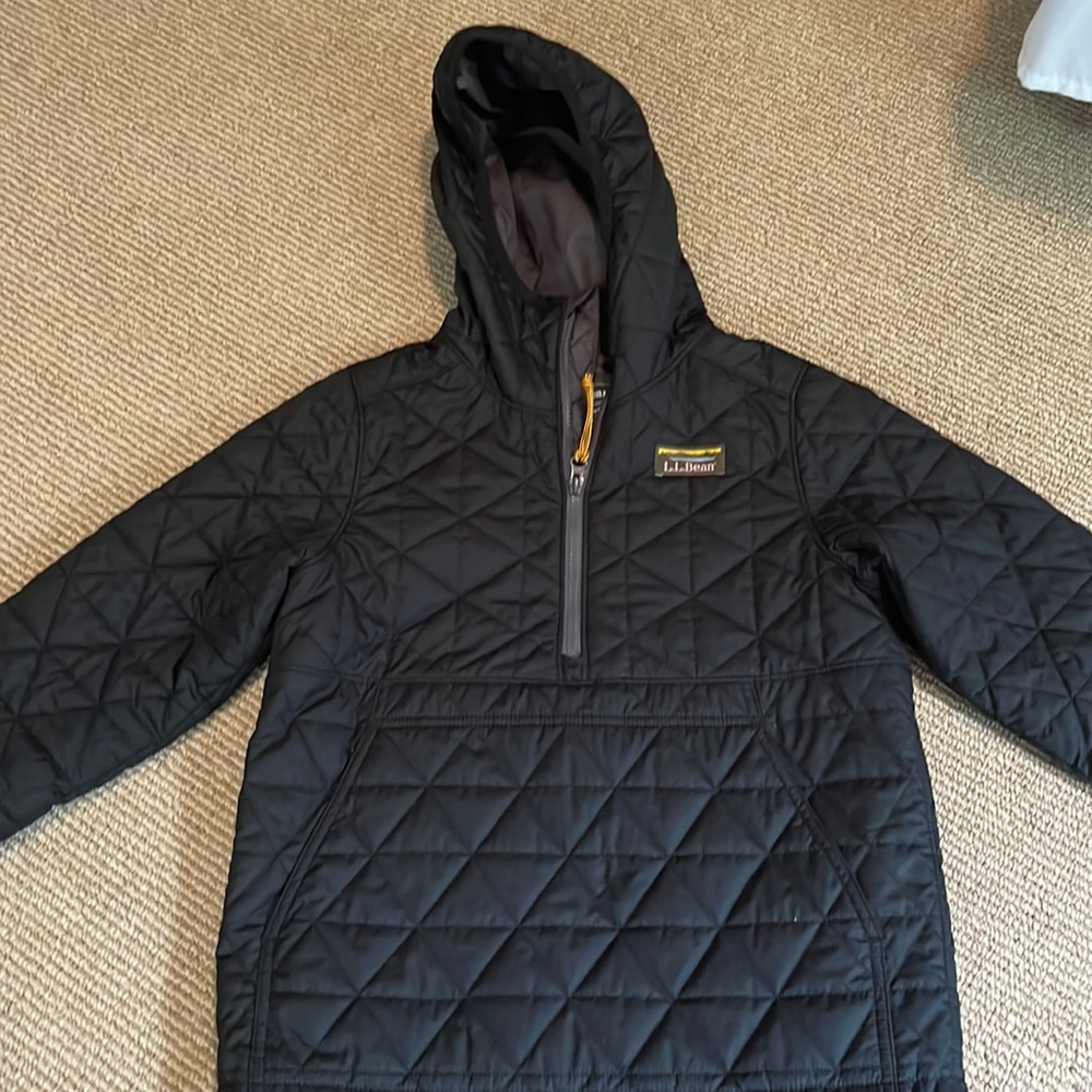 Black pullover jacket, great for all seasons.